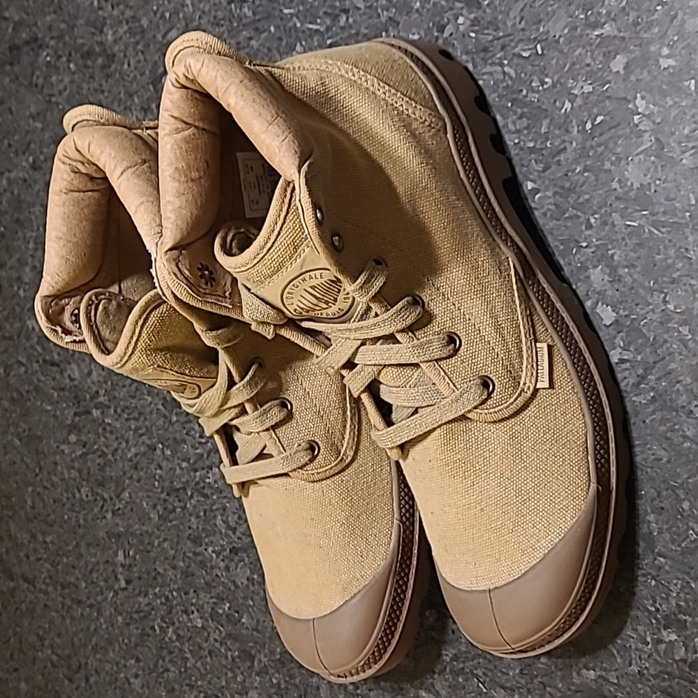 Men's Pampa Palladium Hi-Boot with Cuff